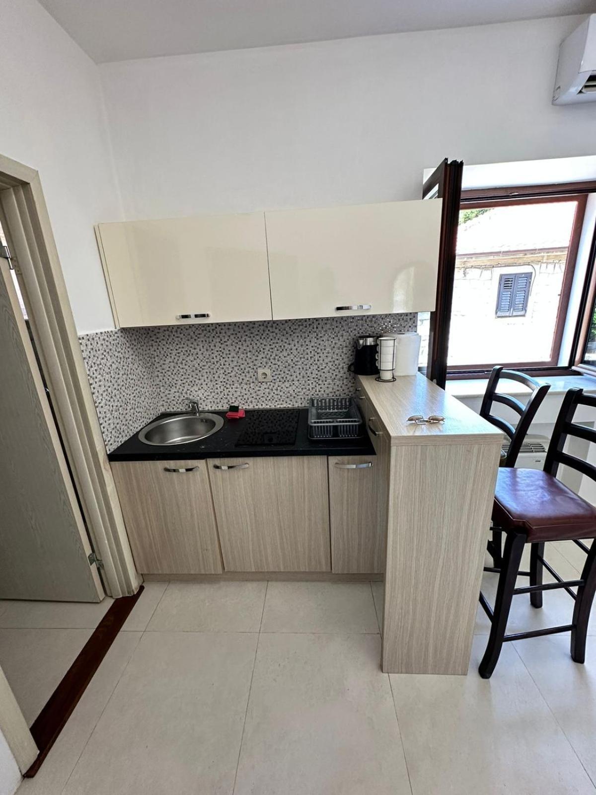 Filip Deluxe Rooms Kotor Exterior photo